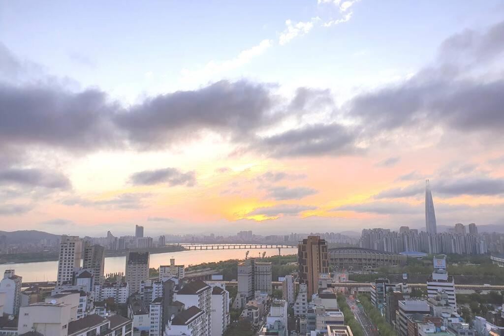 Signature View House 5mins To Coex Mall *