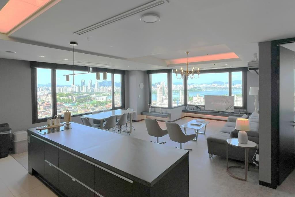 Signature View House 5mins To Coex Mall Apartment